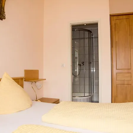 Arns 베른카슈텔쿠에스